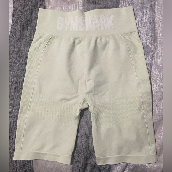 Gymshark Flex Shorts - Picture 3 of 3